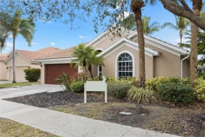 6744 Southern Oak Ct, Naples, FL 34109, Sold 03/15/22