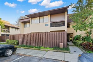 720 N Village Dr, St. Petersburg, FL 33716, Sold 03/17/22