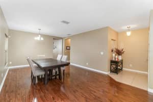 7211 WAKEVIEW DR, DAVENPORT, FL 33896 Sold 09/28/22