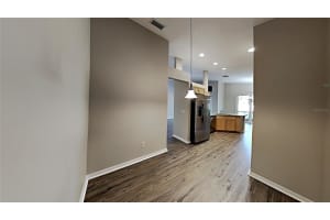 6642 41st St Cir E, Sarasota, FL 34243, Sold 05/03/22