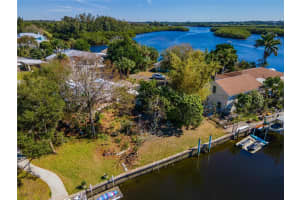106 STEVEN ST, RUSKIN, FL 33570 Sold 07/29/22