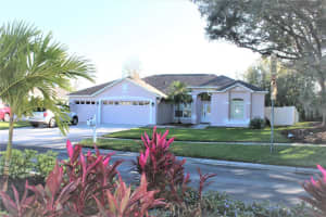 3438 Grand Forks Dr, Land O' Lakes, FL 34639, Sold 04/08/22