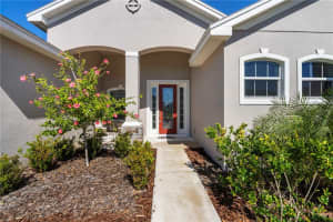 1329 Evergreen Park Cir, Lakeland, FL 33813, Sold 03/21/22