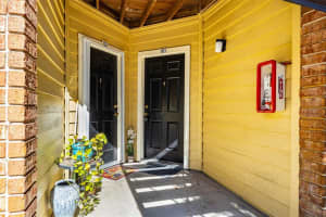 8629 Fancy Finch Dr, Tampa, FL 33614, Sold 04/06/22