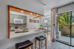 8653 Mallard Reserve Dr, Tampa, FL 33614, Sold 03/11/22
