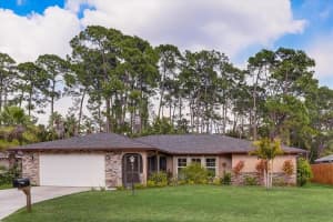 1946 Briar Creek Pl, Sarasota, FL 34235, Sold 03/25/22