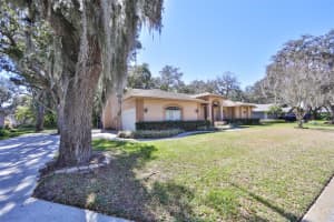 1611 Sherwood Lakes Blvd, Lakeland, FL 33809, Sold 03/18/22