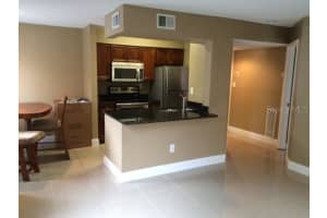 8752 Mallard Reserve Dr, Tampa, FL 33614, Sold 04/15/22