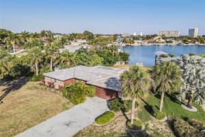 972 79th St S, St. Petersburg, FL 33707, Sold 03/11/22
