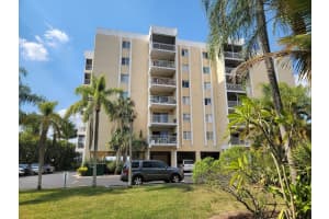 2875 Palm Beach Blvd, Fort Myers, FL 33916, Sold 03/16/22