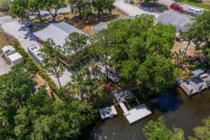 105 Janie St, Ruskin, FL 33570, Sold 04/08/22