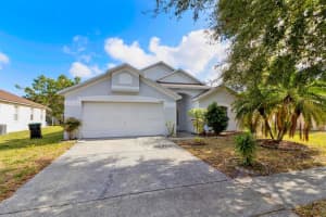 13733 Hawkeye Dr, Orlando, FL 32837, Sold 04/15/22