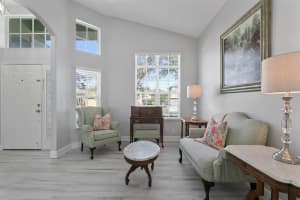 27913 Summer Pl Dr, Wesley Chapel, FL 33544, Sold 04/15/22