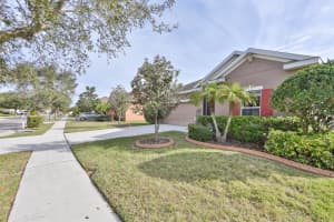 711 Parker Den Dr, Ruskin, FL 33570, Sold 05/31/22