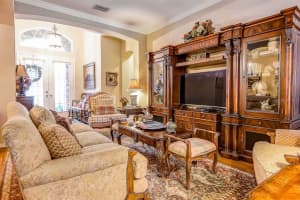 1304 Oxbridge Dr, Lutz, FL 33549, Sold 04/14/22