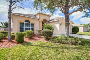 9251 Seeger Ln, Land O' Lakes, FL 34638, Sold 04/05/22