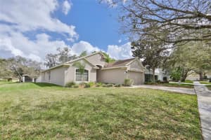 11122 Bridgecreek Dr, Riverview, FL 33569, Sold 04/18/22