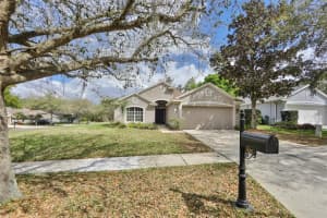 11122 Bridgecreek Dr, Riverview, FL 33569, Sold 04/18/22