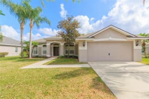 7229 Colonial Lake Dr, Riverview, FL 33578, Sold 04/20/22