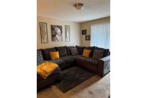 803 Lake Haven Square, Brandon, FL 33511, Sold 04/26/22