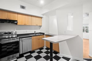 2402 W Azeele St, Tampa, FL 33609, Sold 04/12/22