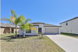 3246 Moulden Hollow Dr, Zephyrhills, FL 33540, Sold 06/06/22