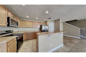 1066 Chalcedony St, Kissimmee, FL 34744, Sold 04/14/22