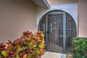 6078 Marella Dr, Sarasota, FL 34243, Sold 04/22/22