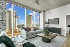 777 N Ashley Dr, Tampa, FL 33602, Sold 06/10/22