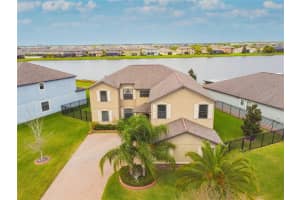 10038 Celtic Ash Dr, Ruskin, FL 33573, Sold 05/20/22