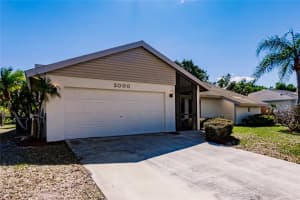 2000 Country Meadows Cir, Sarasota, FL 34235, Sold 05/31/22