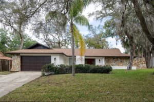 2021 Spanish Pines Dr, Dunedin, FL 34698, Sold 05/06/22