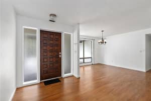 2021 Spanish Pines Dr, Dunedin, FL 34698, Sold 05/06/22