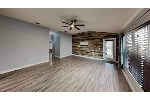 1147 Berkley Ridge Ln, Auburndale, FL 33823, Sold 04/18/22