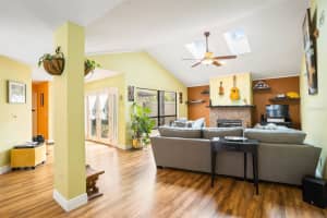 7103 Silvermill Dr, Tampa, FL 33635, Sold 05/02/22