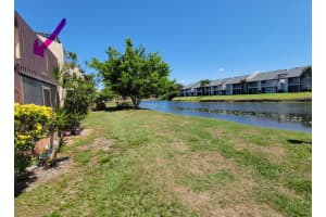 2612D Hidden Lake Dr N, Sarasota, FL 34237, Sold 05/09/22