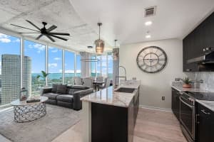 777 N Ashley Dr, Tampa, FL 33602, Sold 04/26/22