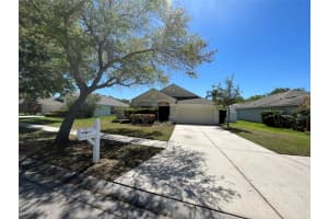 1941 Samantha Ln, Valrico, FL 33594, Sold 04/22/22