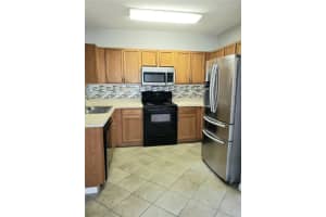 6307 Osprey Lake Cir, Riverview, FL 33578, Sold 05/12/22