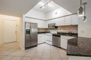 504 S Armenia Ave, Tampa, FL 33609, Sold 05/11/22