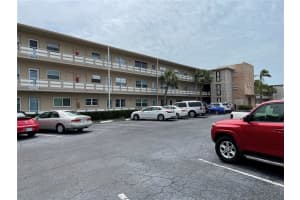 1893 Shore Dr S, South Pasadena, FL 33707, Sold 04/18/22