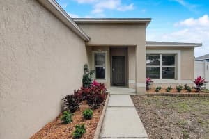 10113 Maronda Dr, Riverview, FL 33578, Sold 04/29/22