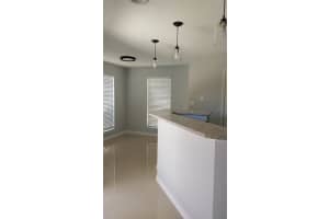 8766 Mallard Reserve Dr, Tampa, FL 33614, Sold 05/13/22