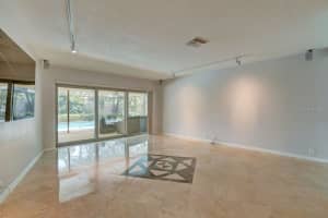 4121 Crosswater Dr, Tampa, FL 33615, Sold 04/28/22