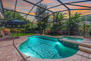 7524 Lindenhurst Dr, Orlando, FL 32836, Sold 05/04/22