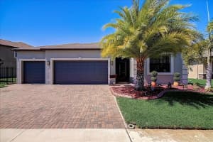 10042 Celtic Ash Dr, Ruskin, FL 33573, Sold 05/25/22