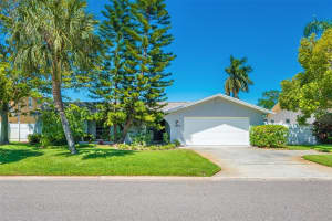 3859 48th Ave S, St. Petersburg, FL 33711, Sold 05/02/22