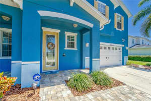 5241 MOON SHELL DR, APOLLO BEACH, FL 33572 Sold 07/07/22
