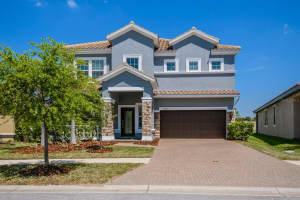11928 Frost Aster Dr, Riverview, FL 33579, Sold 05/17/22
