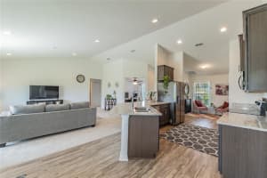444 Lanham Dr, Winter Haven, FL 33881, Sold 05/25/22